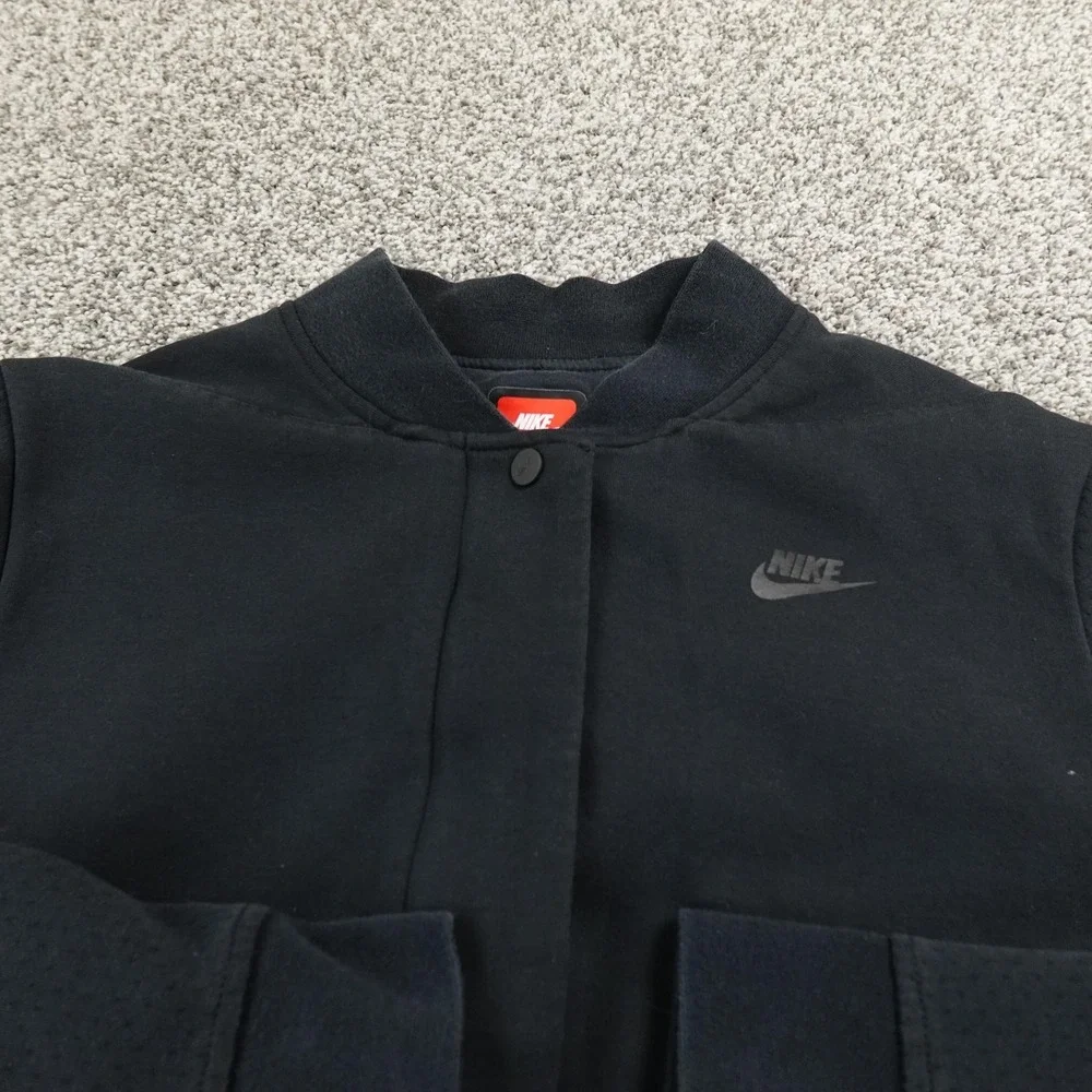 Nike Jacket Womens XL Black Tech Fleece AeroLoft Varsity Bomber‎ Snap Coat Gym